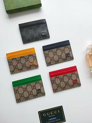 Gucci porta cartão