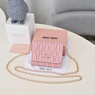 Miumiu carteira com alça