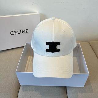 Celine boné