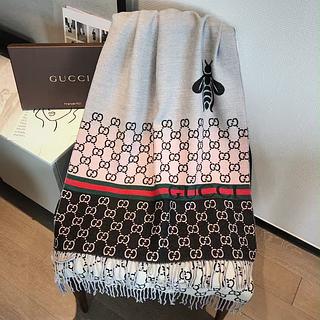 Gucci lenço cachecol