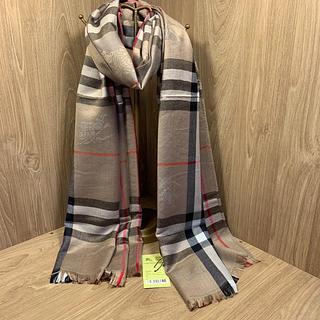 Burberry lenço cachecol