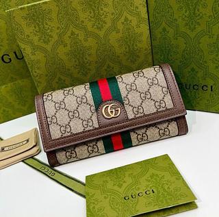 Gucci carteira com alça