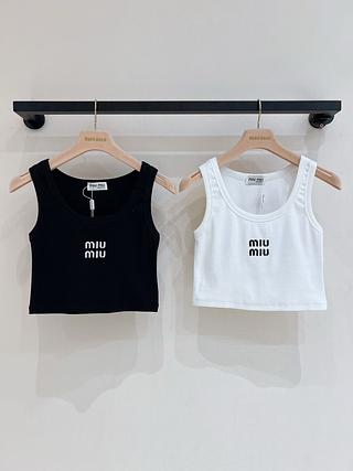 Miumiu roupa regata