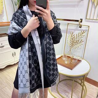 Gucci lenço cachecol