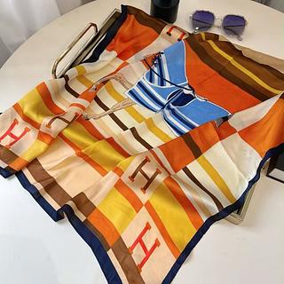 Hermes lenço seda quadrado70*70