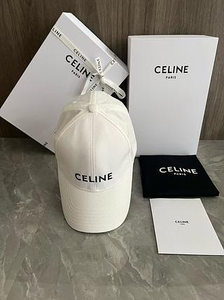 Celine boné