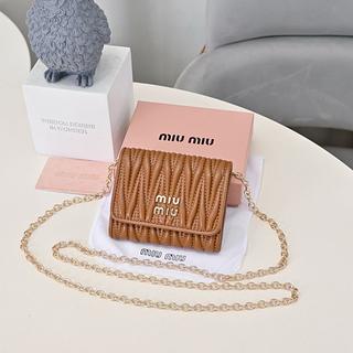 Miumiu carteira com alça