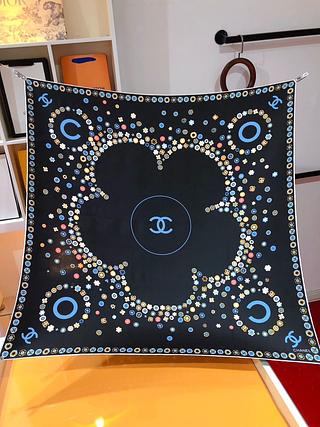 Chanel lenço seda quadrado 90*90