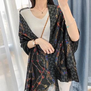 Gucci Lenço longo de seda