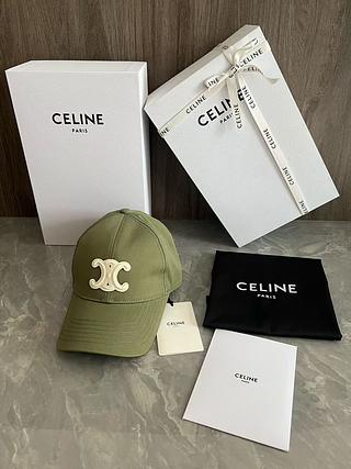 Celine boné