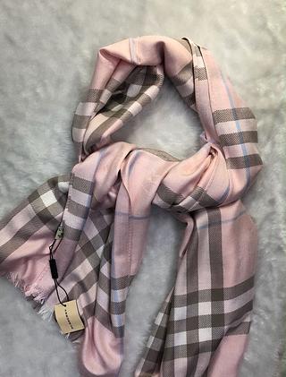 Burberry lenço cachecol