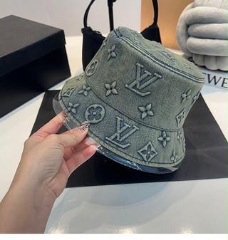LV Chapéu bucket