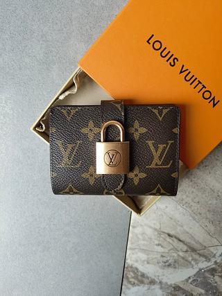LV carteira