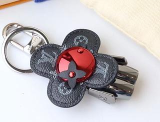 LV chaveiro